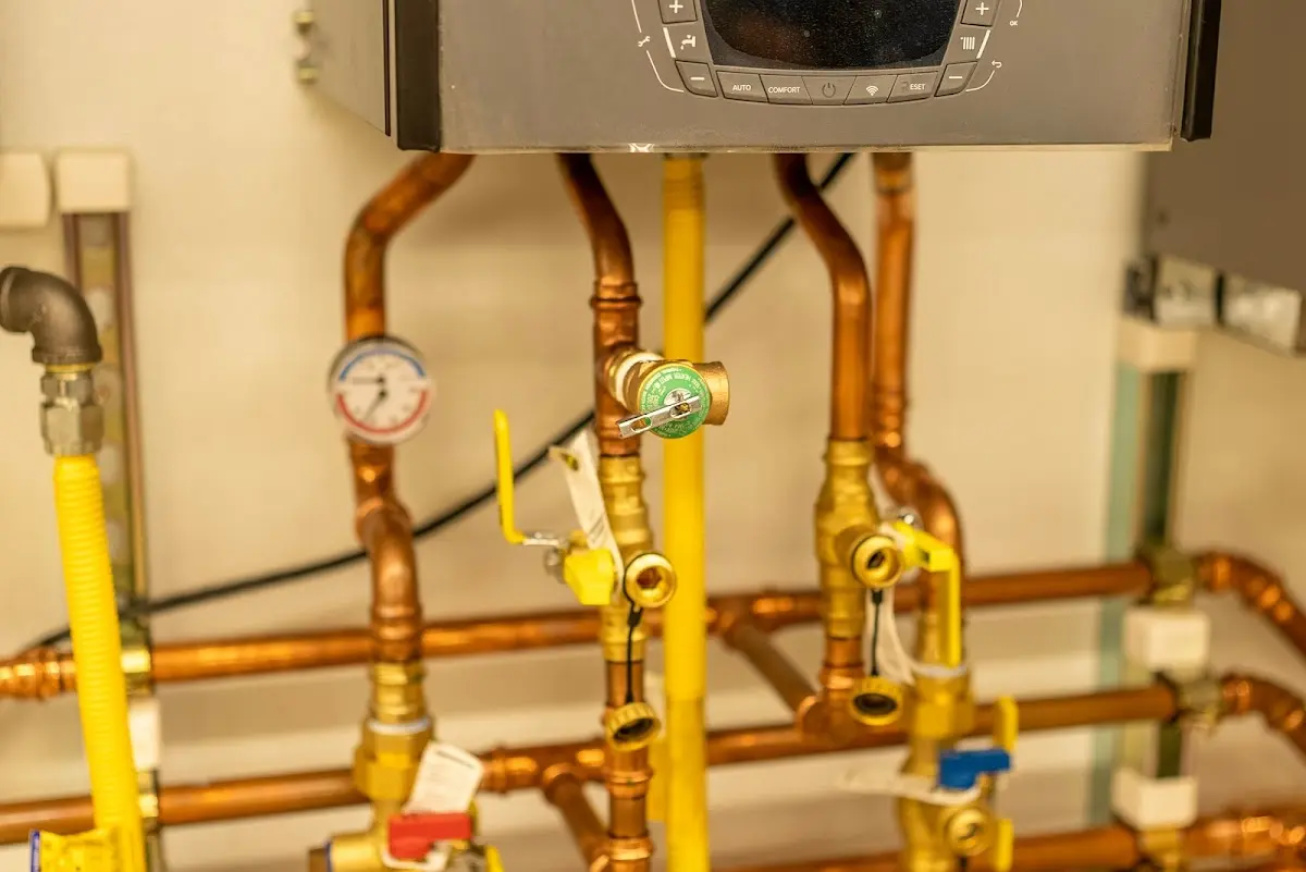 Licensed technician providing Slab Leak Repair for a homeowner in Tigard